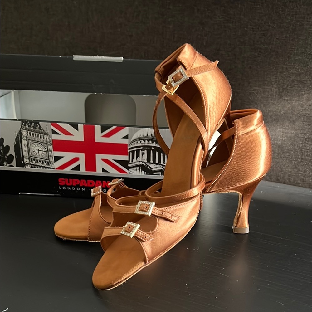SUPADANCE  Dark Tan Satin Latin Rhythm Dance Shoes 2.5” flare heel, UK Size 6